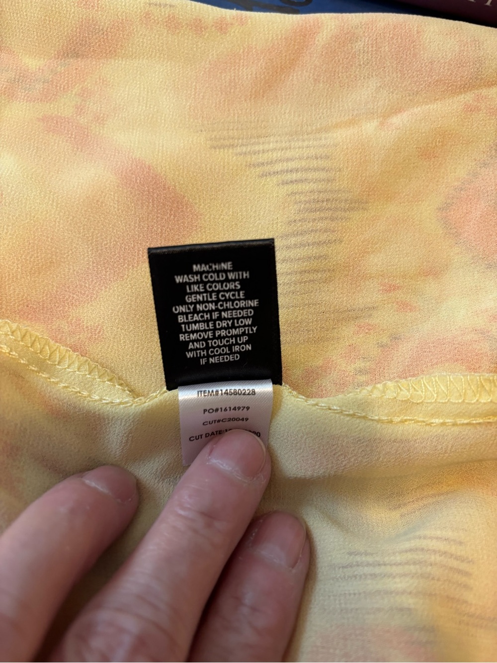 torrid Cream & Orange Paisley Smocked Peasant Tunic - Picture 7 of 7